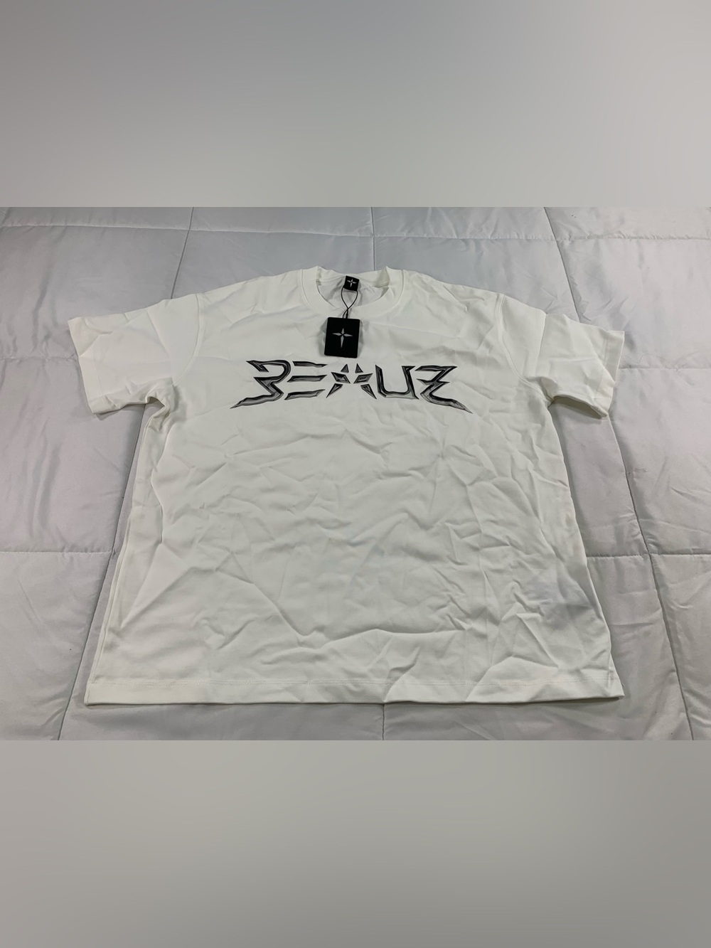 New The Baddie Up Club T-shirt size M